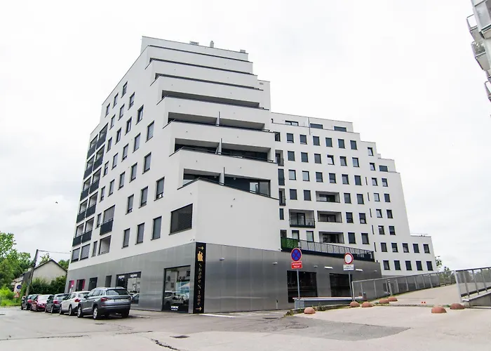 Flexible Selfcheckins 86 - Zagreb - Garage - New Building - New Apartment - Loggia