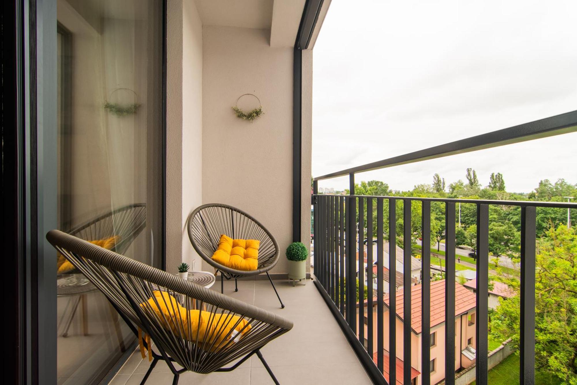 Flexible Selfcheckins 86 - - Garage - New Building - New - Loggia * Zagreb
